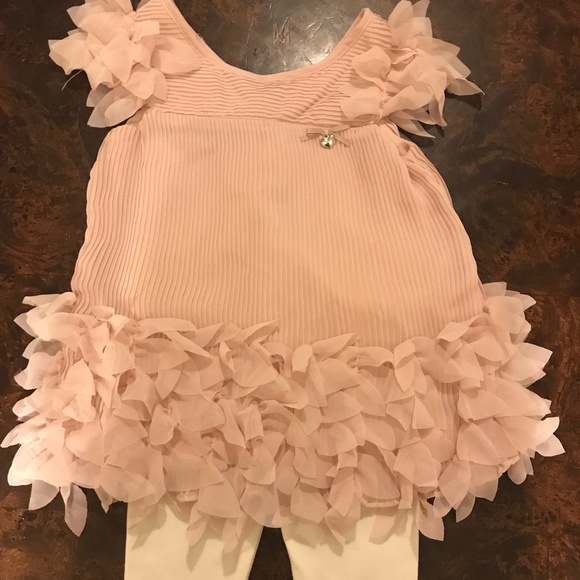 Adorable Max Studio Baby outfit - Picture 2 of 6